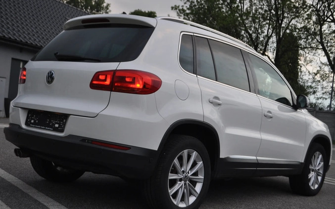 Volkswagen Tiguan cena 56999 przebieg: 176000, rok produkcji 2012 z Legnica małe 781
